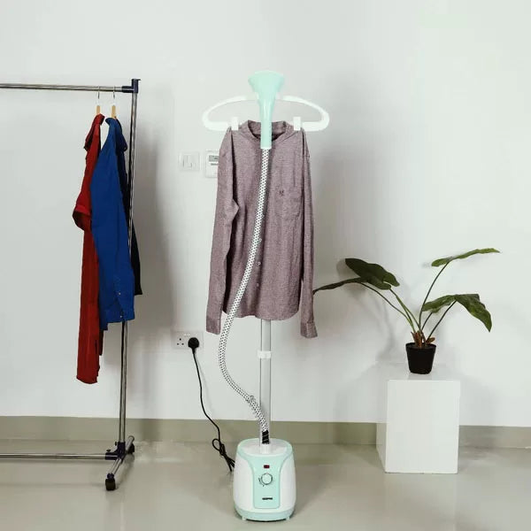 Geepas GGS9695 1800W Garment Steamer